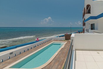 hotel la triguena