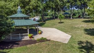 hometowne studios chicago n aurora naperville