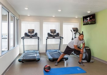 Woodspring Suites Ashland - Richmond North,11530 Lakeridge Pkwy,2.5 star