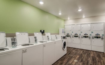 Woodspring Suites Ashland - Richmond North,11530 Lakeridge Pkwy,2.5 star