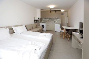 green life beach resort sozopol