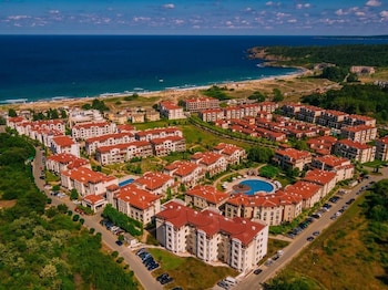 green life beach resort sozopol