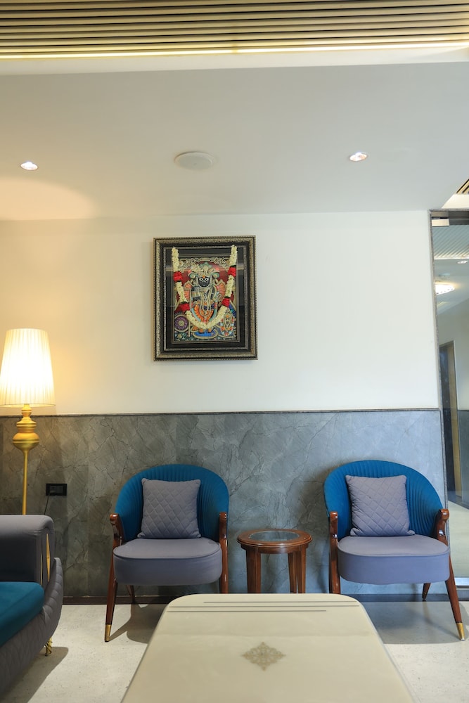 hotel sar kamla dham