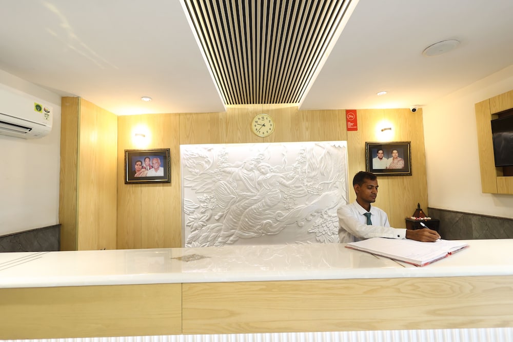 hotel sar kamla dham