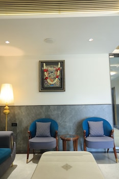 hotel sar kamla dham