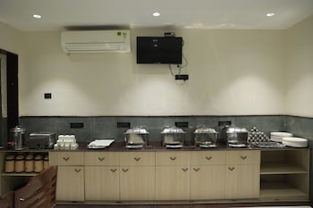 hotel sar kamla dham