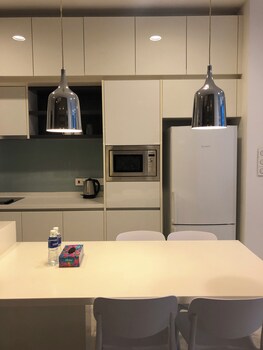 amazing pool by platinum suites