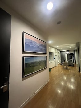 amazing pool by platinum suites