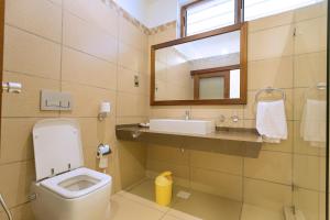 Travellers Beach Hotel & Club,Bamburi Beach>>Bamburi,4 star