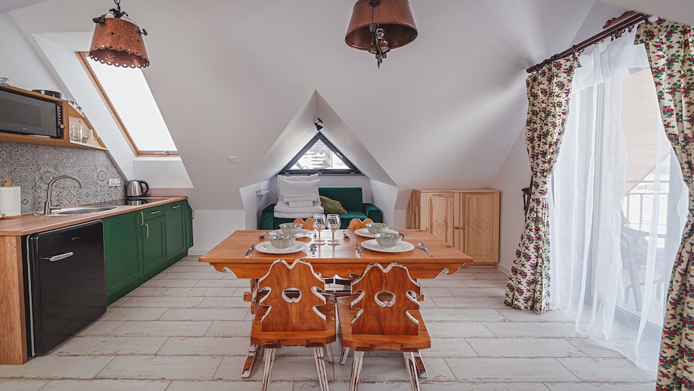 sun and snow resorts k bialka tatrzanska