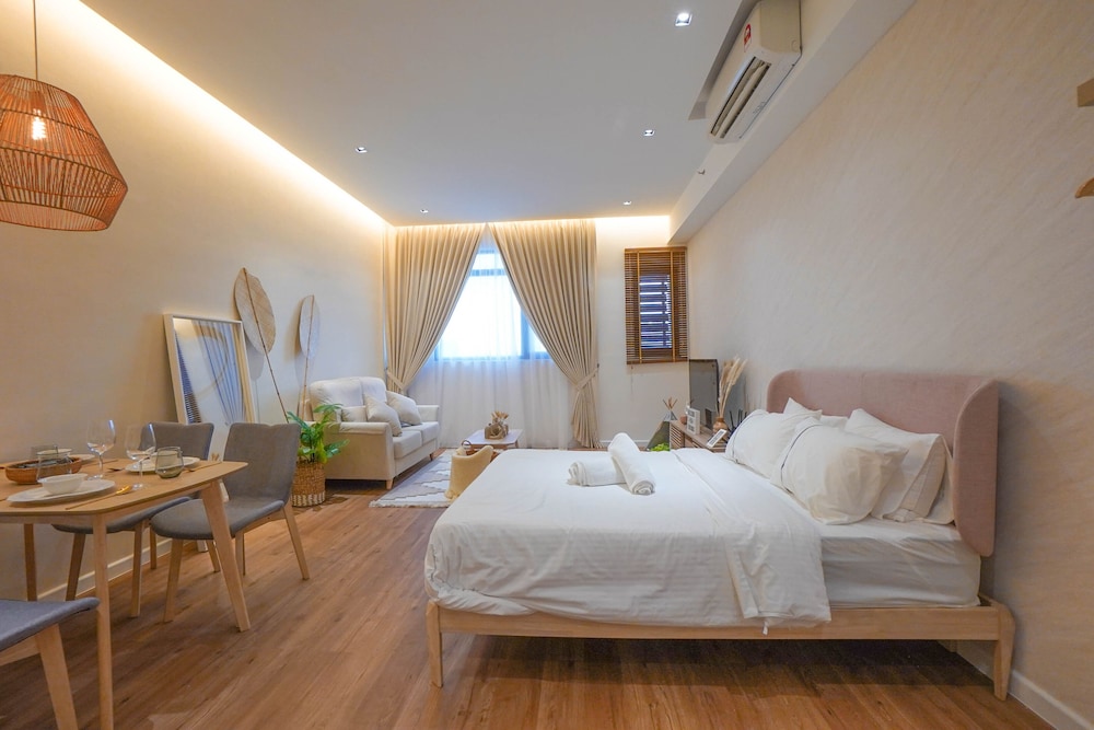 chambers pwtc by unimax