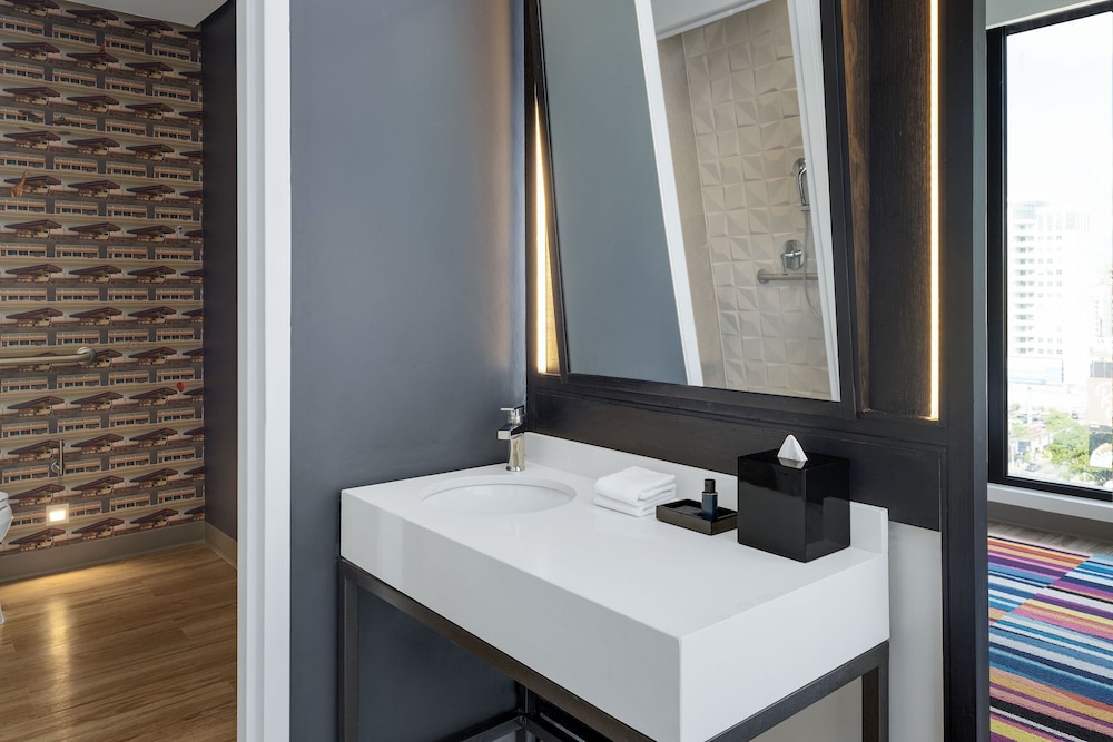aloft santo domingo piantini
