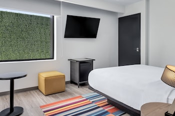 aloft santo domingo piantini