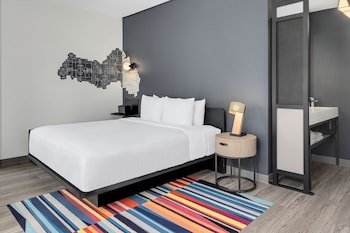 aloft santo domingo piantini