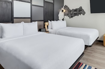 aloft santo domingo piantini