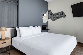 aloft santo domingo piantini