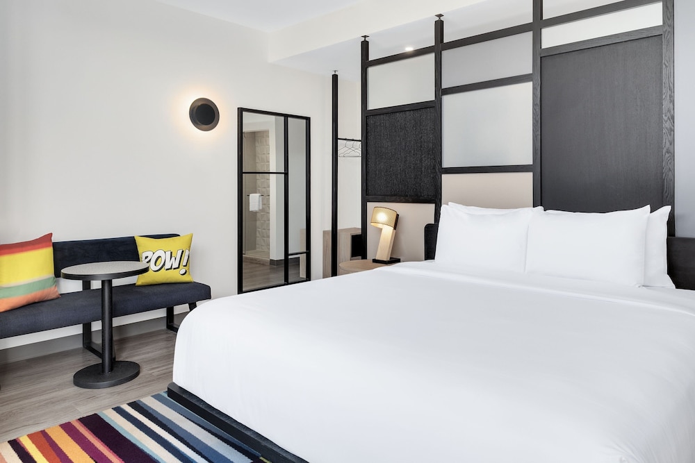 aloft santo domingo piantini