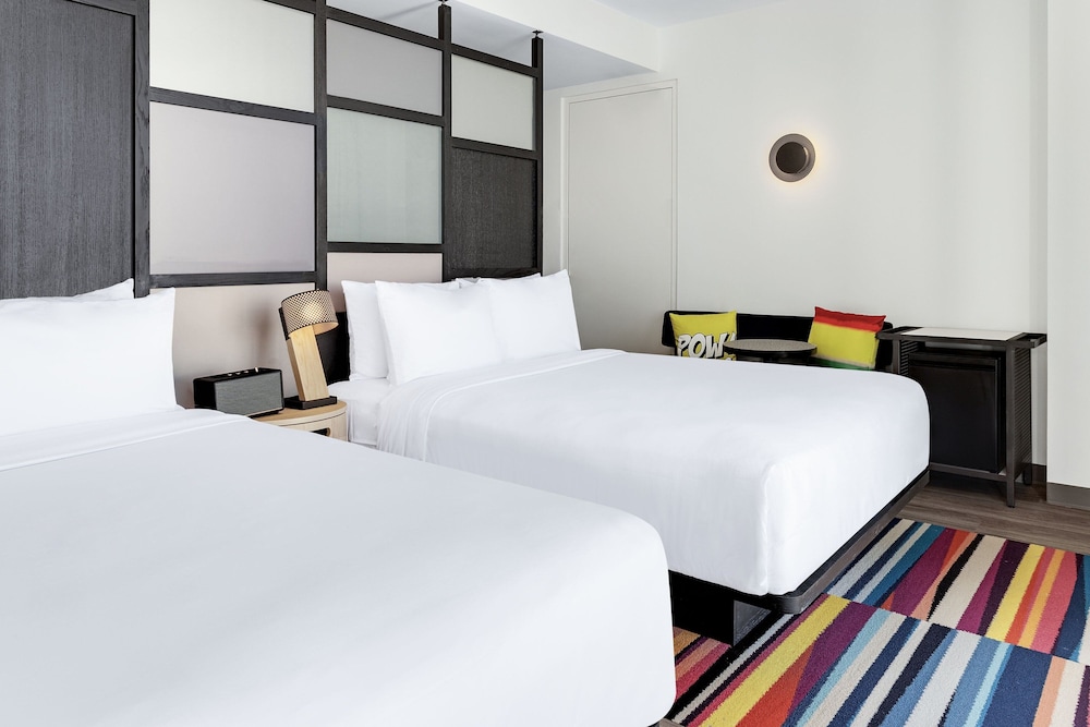 aloft santo domingo piantini