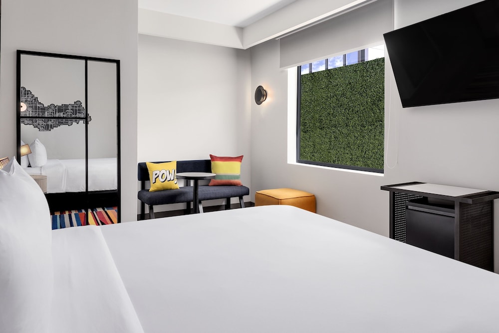 aloft santo domingo piantini