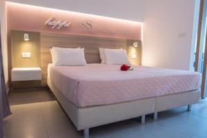 gelli apartments