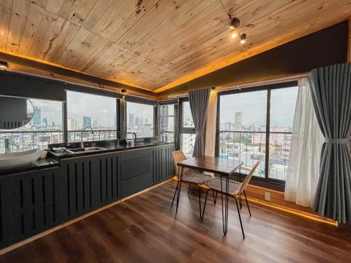 lantana house boutique da nang haviland