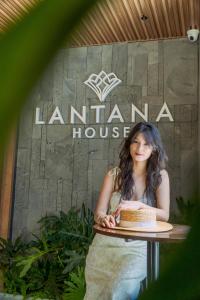 lantana house boutique da nang haviland