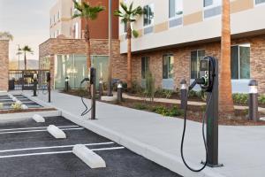 fairfield inn by marriott and suites chino