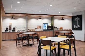 fairfield inn by marriott and suites chino