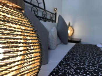 riad iklil