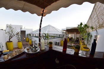riad iklil