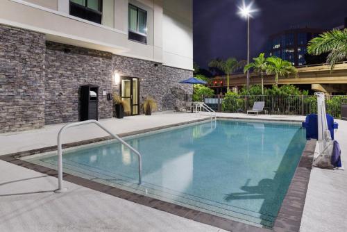 hampton inn fort myers downtown