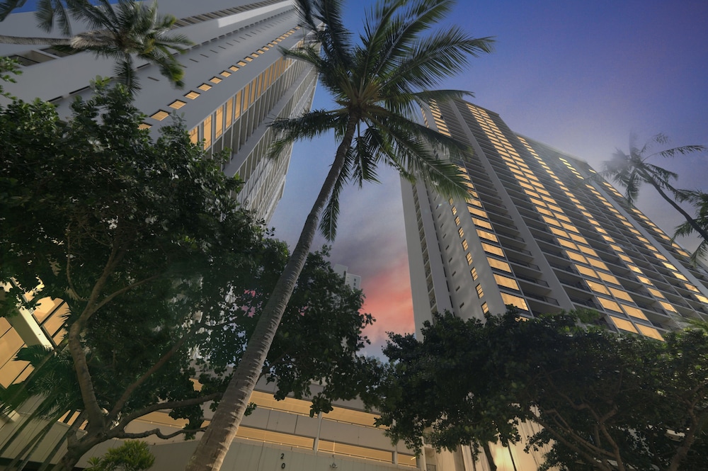 tower 1 suite 3514 kp 1 bedroom condo by redawning