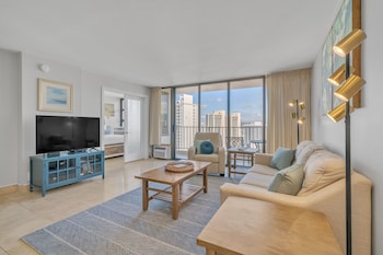 tower 1 suite 3514 kp 1 bedroom condo by redawning