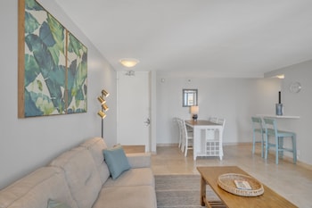 tower 1 suite 3514 kp 1 bedroom condo by redawning
