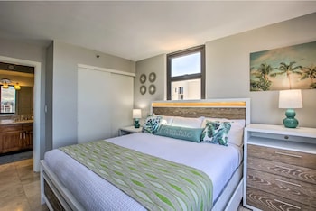 tower 1 suite 3514 kp 1 bedroom condo by redawning
