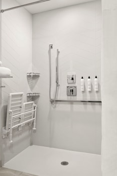 fairfield inn and suites by marriott baraboo