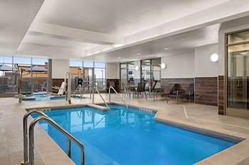 fairfield inn and suites by marriott baraboo