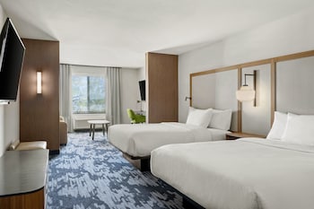 fairfield inn and suites by marriott baraboo