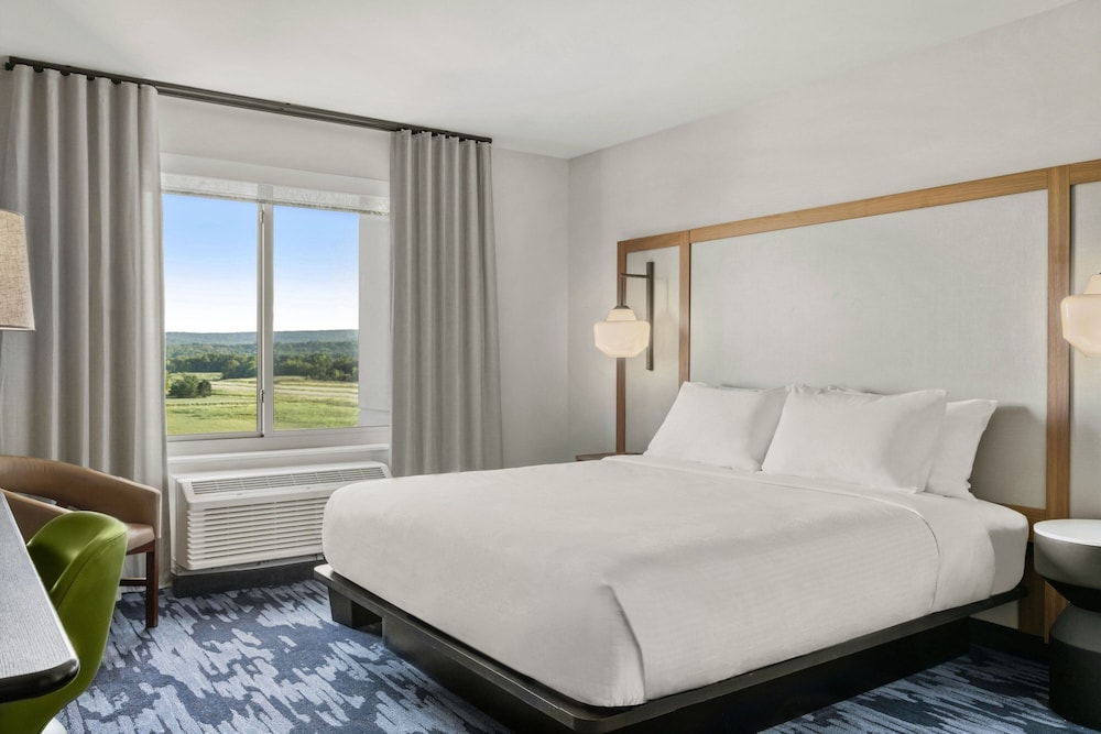 fairfield inn and suites by marriott baraboo