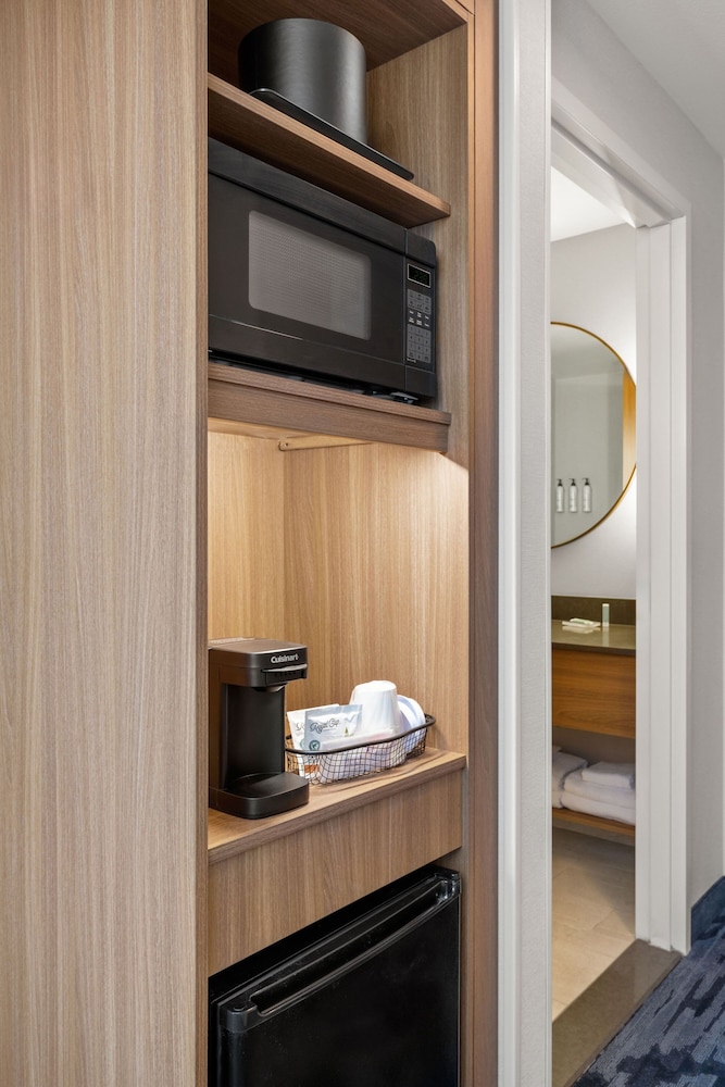 fairfield inn and suites by marriott baraboo