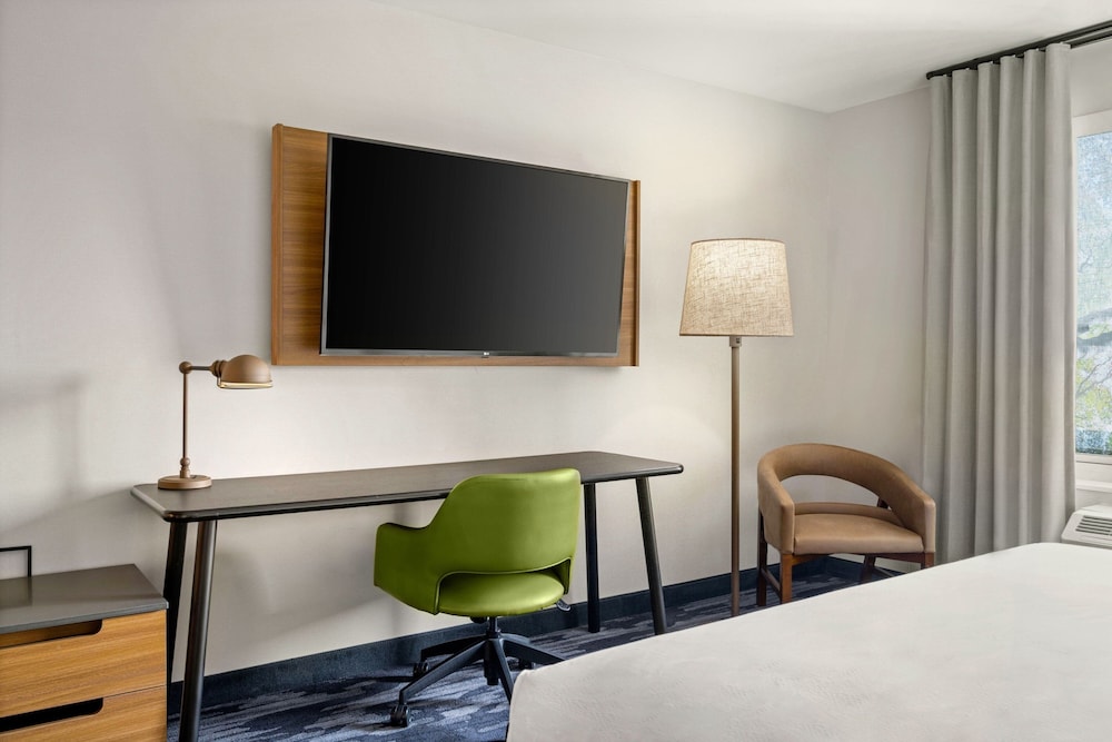 fairfield inn and suites by marriott baraboo