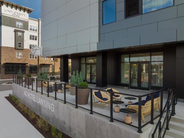 ac hotel lansing university area