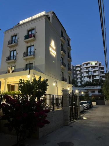 seaside hotel