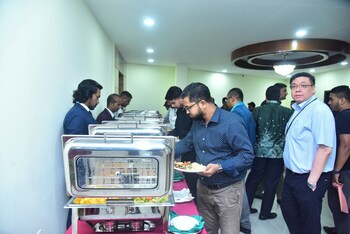 hotel crystal rose sylhet