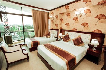 hotel crystal rose sylhet