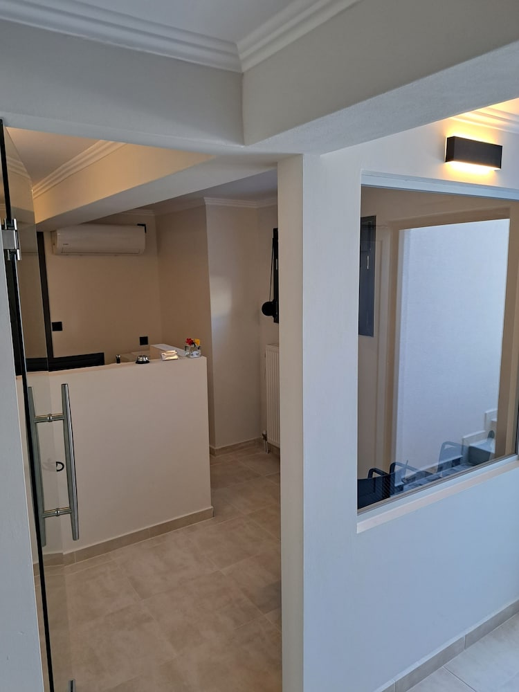 rafkon luxury apartments myrina