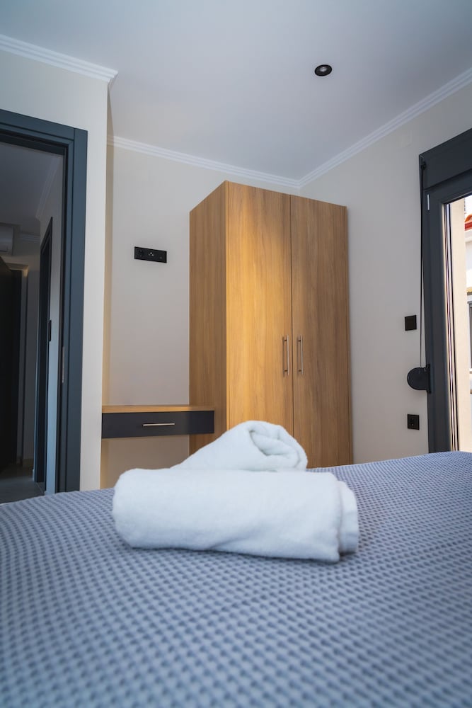 rafkon luxury apartments myrina