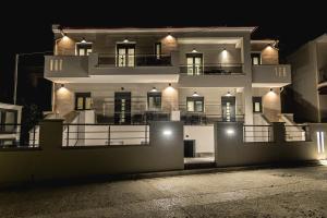 rafkon luxury apartments myrina