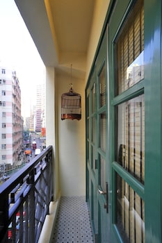 mingle place by the park