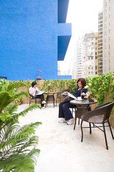 mingle place by the park